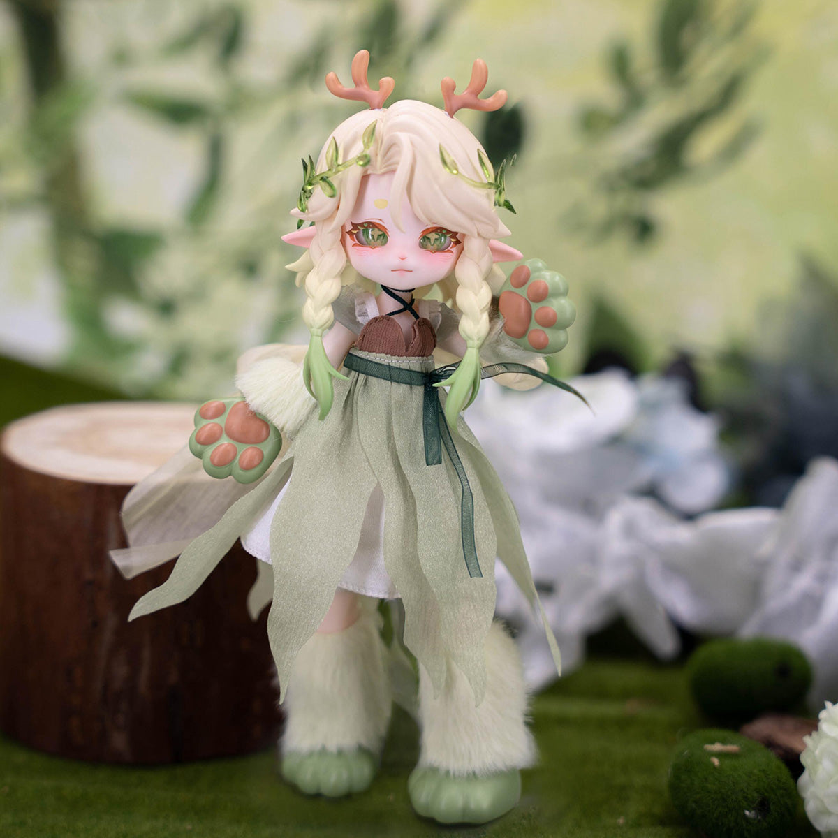 formoon series action figure